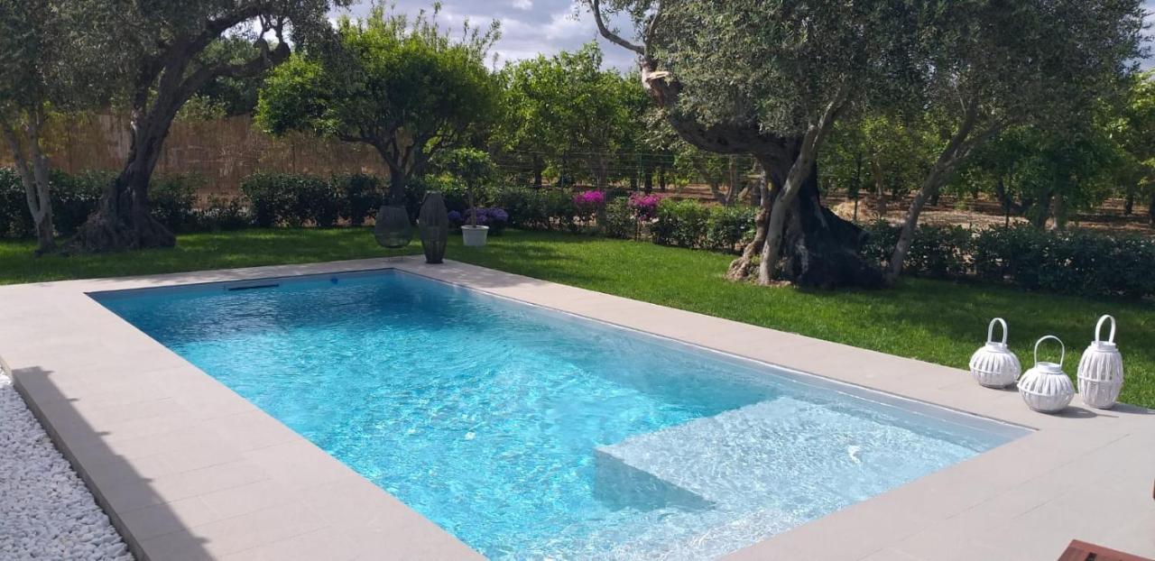 Villa Federica Con Piscina/With Pool Santa Maria Del Focallo Extérieur photo